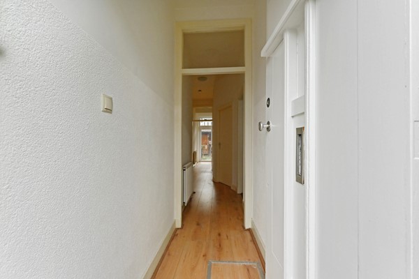 Medium property photo - Jan van Beersstraat 92, 2523 JZ Den Haag